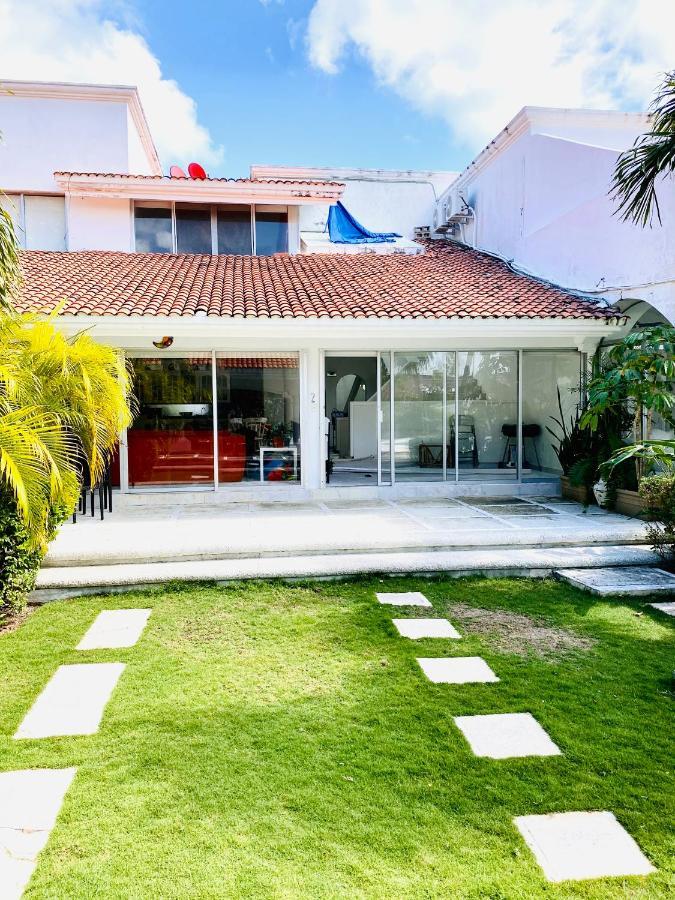 Casa Blanca ZH Kukulkán Mall Cancún Kültér fotó