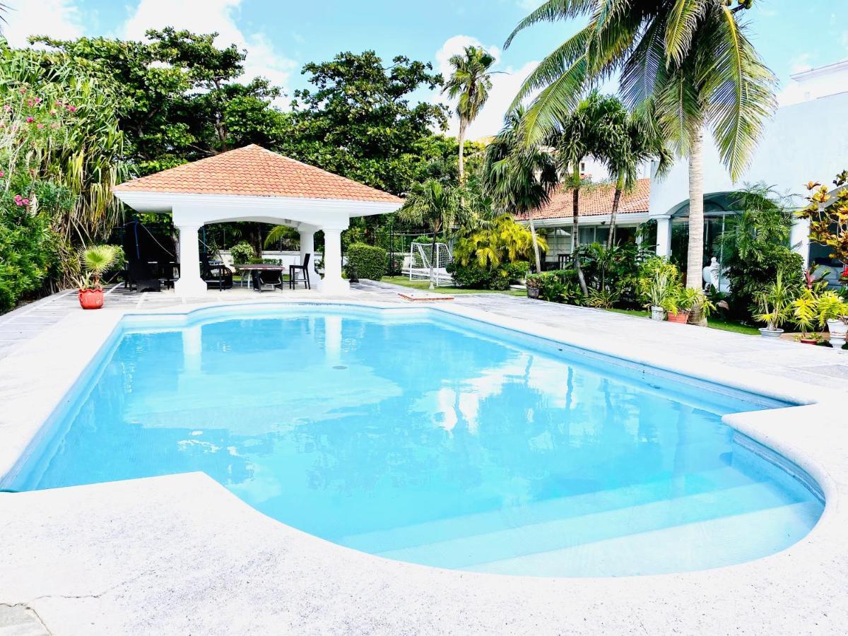 Casa Blanca ZH Kukulkán Mall Cancún Kültér fotó