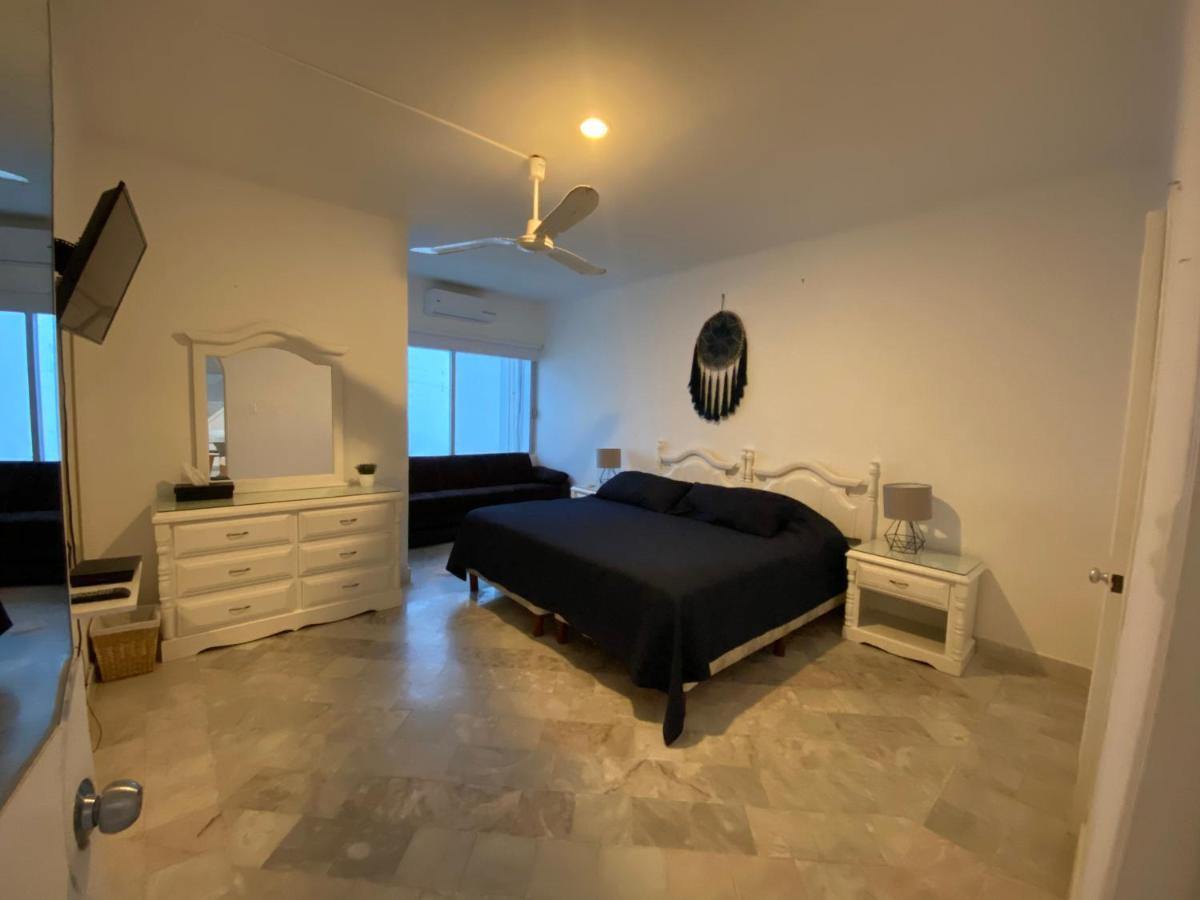 Casa Blanca ZH Kukulkán Mall Cancún Kültér fotó